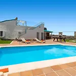 Villa Lobos By La Oliva