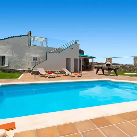 Villa Lobos By La Oliva